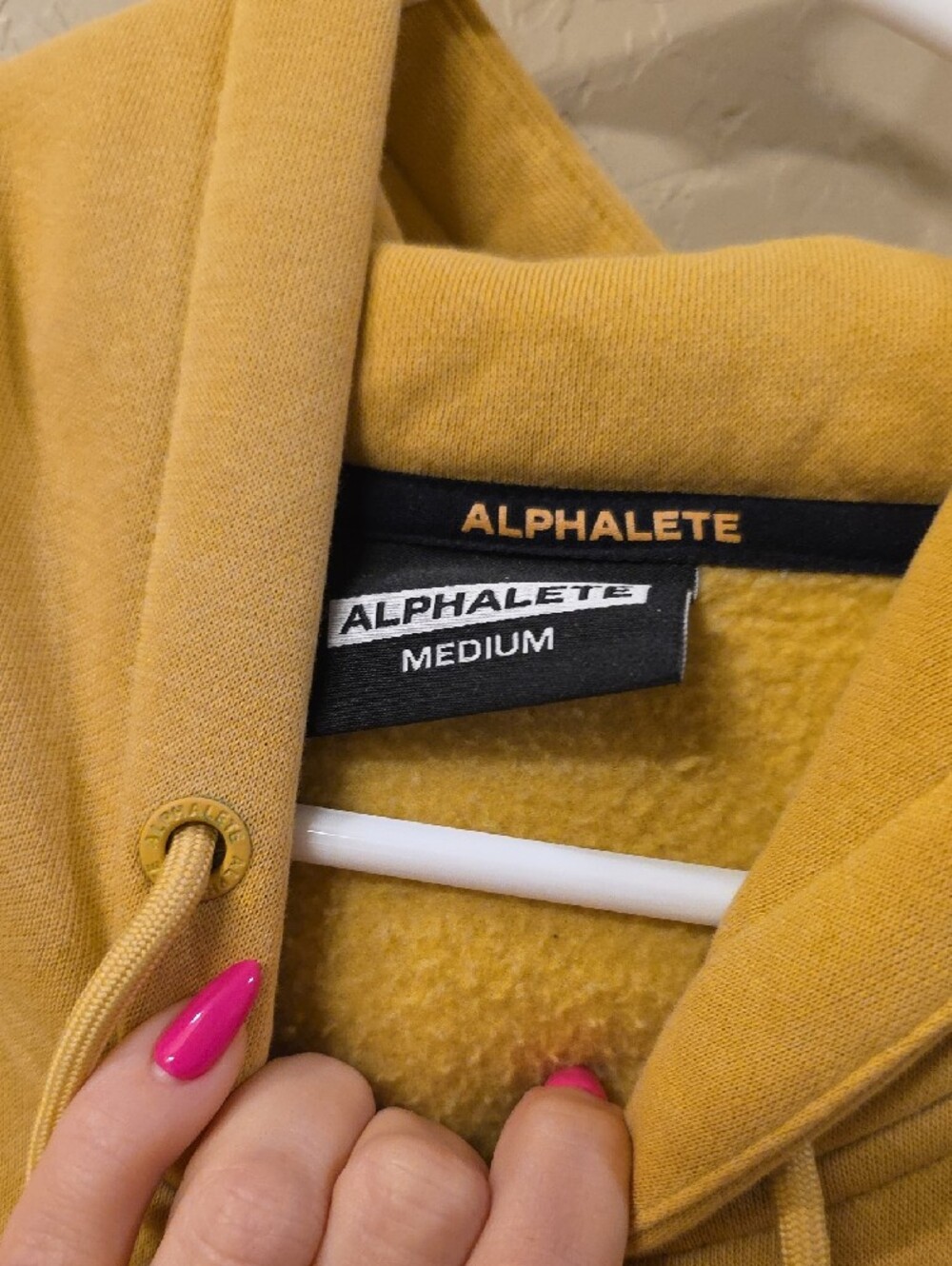 NWOT Alphalete Cropped Hoodie in Mustard - Picture 3 of 3